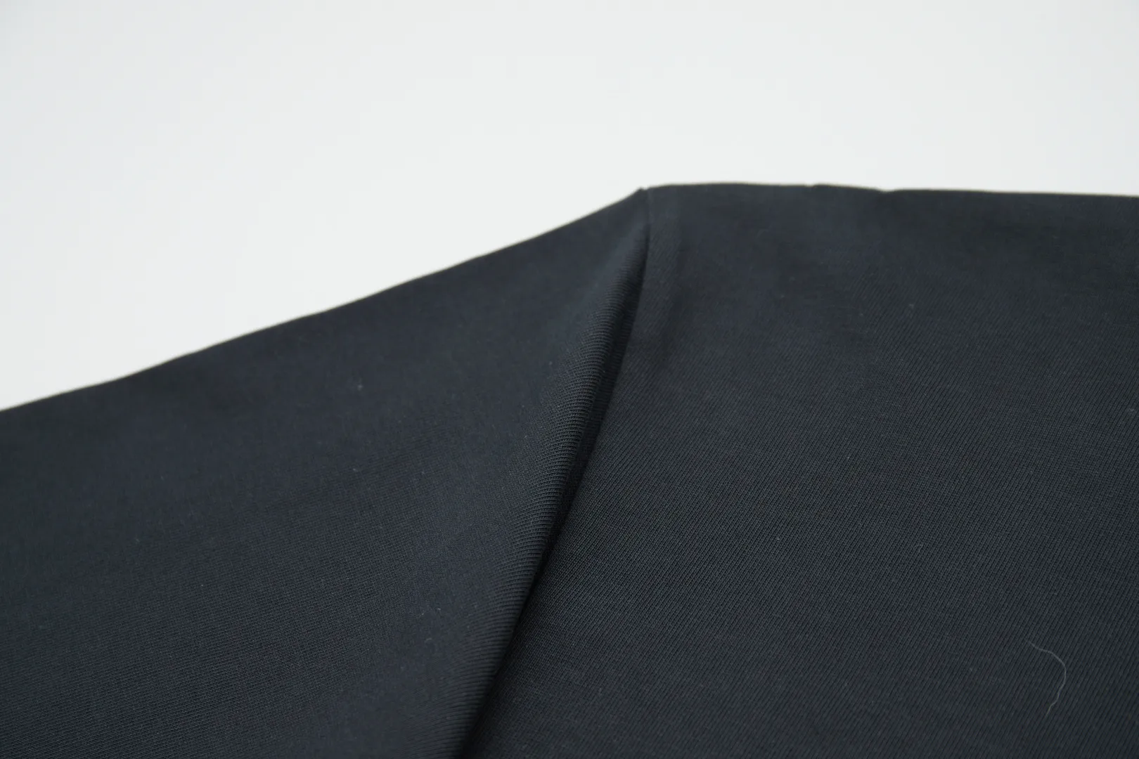✨MM 6✨🆕25SS New Arrival · 260 100% · 32 1X 1 · · ＋ · ：Black/White Size：S/M/L/XL